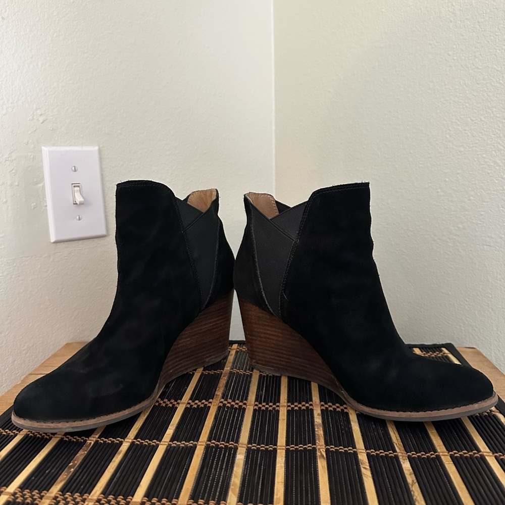 Lucky Brand Wedge Heels